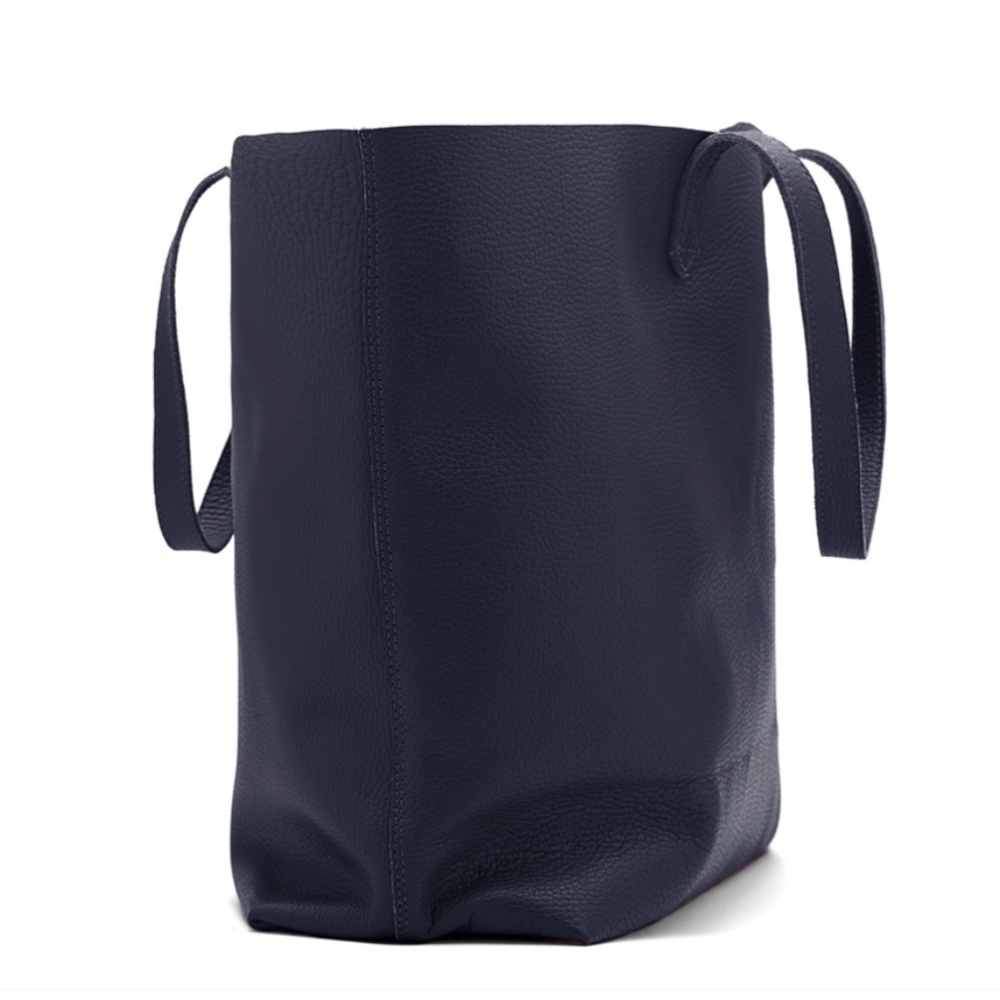 Cuyana Classic Leather Tote